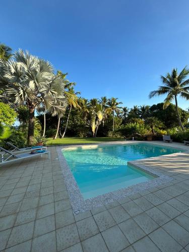 Villa Ti Moudong Le Bibalow Bord de Mer Piscine in Baie-Mahault
