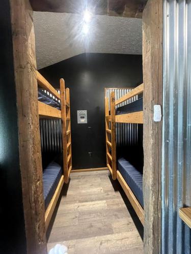 Picturesque Cabin with Lovely Hiking Trails in Indiana in Nashville (IN)