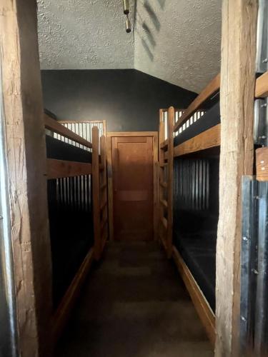 Picturesque Cabin with Lovely Hiking Trails in Indiana in Nashville (IN)