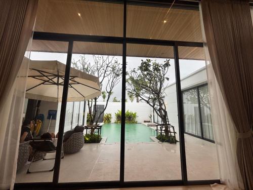 Phuket Moana Pool Villa near British International School Phuket