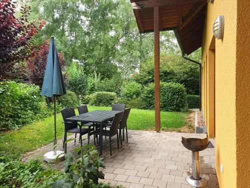 Apartment 32 Natur Ferienpark, im grünen Paradies nahe Wanderwegen und Radstrecken Erholung pur im Teutoburger Wald in Nieheim, Deutschland