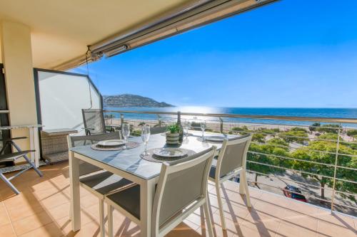 Uitzicht, MILENI 1 1 4 2 Roses in El Mas Mates