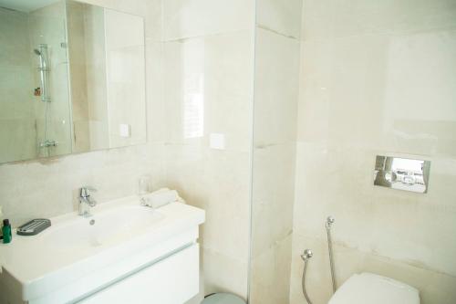 Salle de bain, Modern with garden 5mn from Carthage and Lac in Sidi Daoud