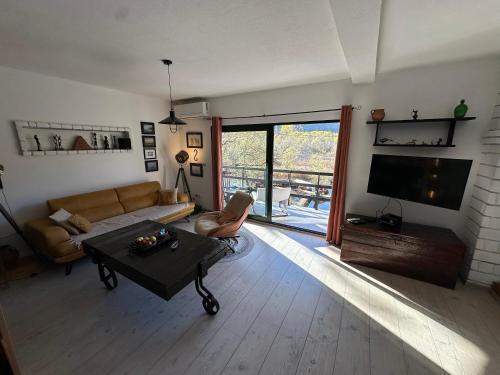 Lux Apartment Sunset in Virpazar