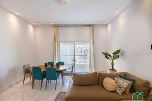 Équipements, Le panorama aux jardin de Carthage in Jardins De Carthage