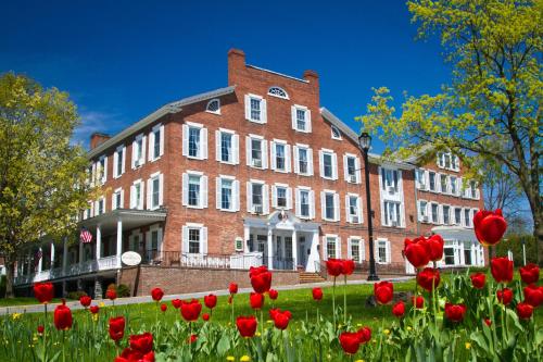 Middlebury Inn - Hotel - Middlebury