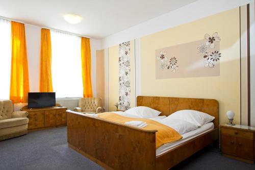 Hotel Neun 3/4 - image 14