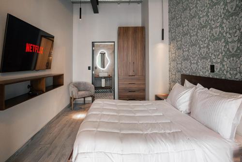Botanic Loft Stylish and Cozy Retreat