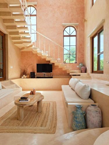 Tuscan Breeze, Nandi Hills in Sonnappanahalli
