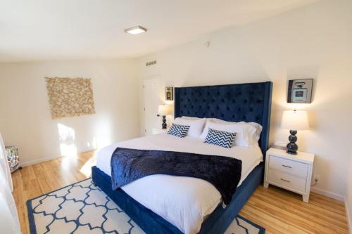 Crown Point Hideaway - image 7