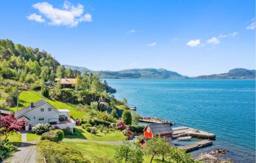 . Amazing Home In Skiftun With House Sea View