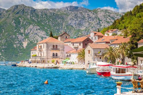 Luxury Villa Lule with private pool near Dubrovnik in Ivanica