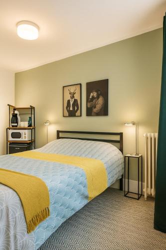 1 queen bed