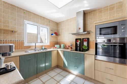 廚房, Villa Beyond Lanzarote in 聖巴多羅梅