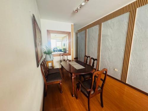 Comfortable apartment in downtown area - 3 bedrooms - image 5