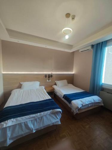 1 twin bed