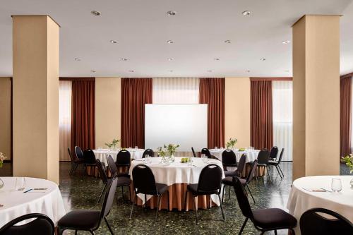 회의실/연회장, NH 시우다드 데 쿠엥카 호텔 (NH Ciudad de Cuenca Hotel) in 쿠엔카 시티 센터