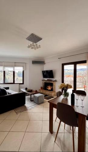 Mountain View Apartments in คาลาไรทา