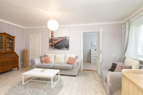 Bright2-Room next to Kalamaja,FreeParking&TramStop, Tallinn