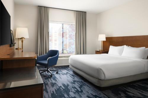 Fairfield Inn & Suites by Marriott Newark Liberty International Airport in Newark, USA