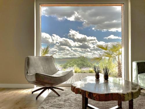 Skats, LuxApart Eifel mit privater Sauna in Harscheid