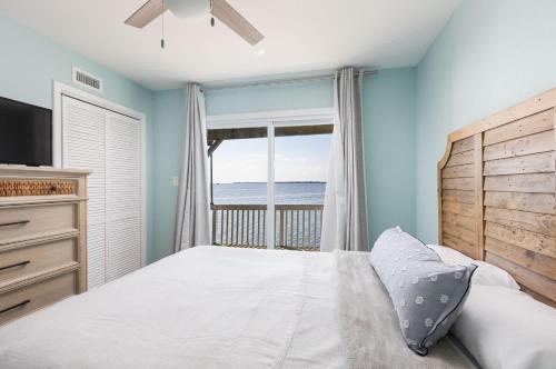 New Listing Water Views Sunsets and Much More - image 2