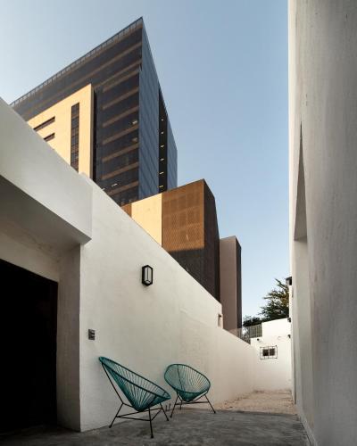Adhoc Barrio Antiguo, Monterrey
