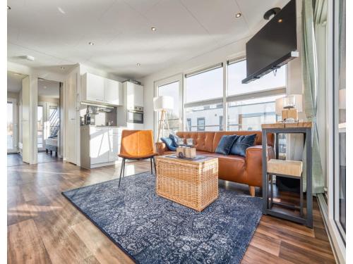 Bright Base with Coastal Access in Ribnitz-Damgarten, Deutschland