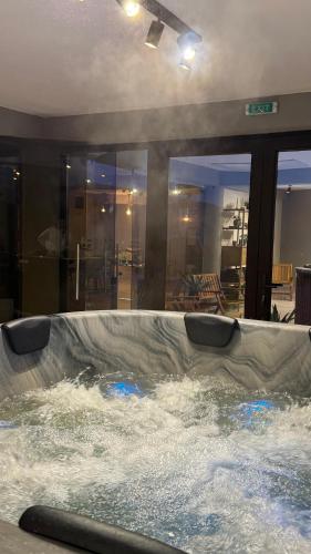 PANORAMIC Sus In Deal