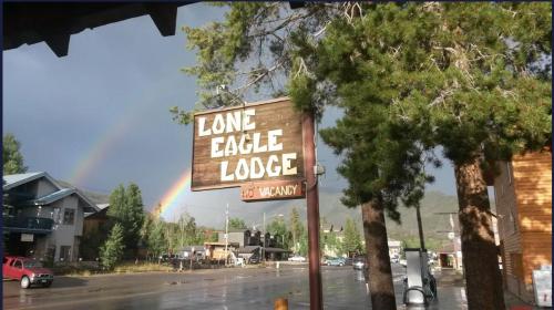 Lone Eagle Lodge - image 5