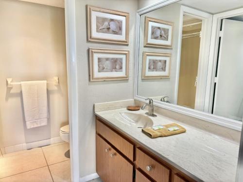 Pristine 2 Bed Condo Steps from Free Beach Access - image 33