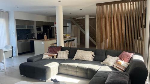 Jolie villa contemporaine - Location, gîte - Marignane