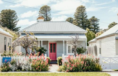 Wild Cherry on Wishart, Port Fairy