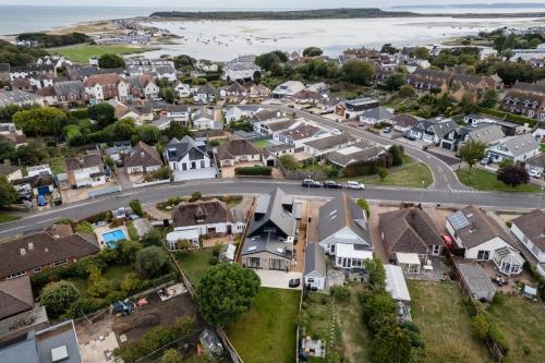 Mudeford Beach Guest Room - Sway