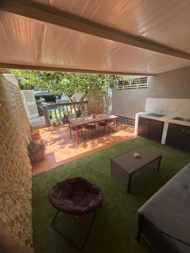 Dar el kebira in Quartier El Mansour