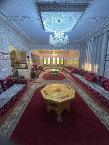 Dar el kebira in Quartier El Mansour