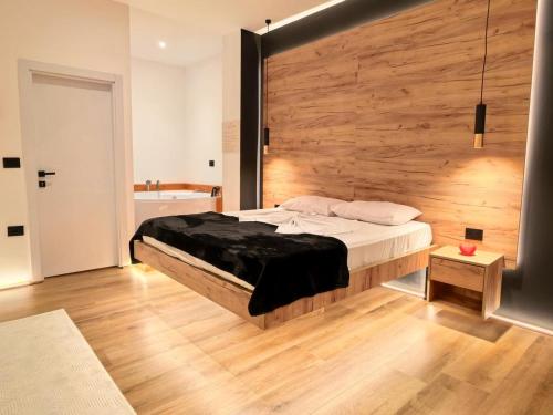 Jacuzzi Studio Room in Шкодра