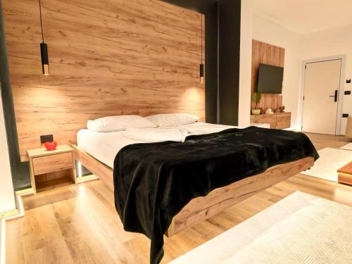 Jacuzzi Studio Room in Шкодра