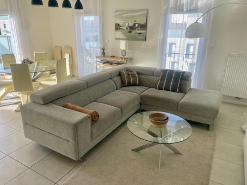 Spacieux Duplex, parking privé , proche Bordeaux - Location saisonnière - Cenon