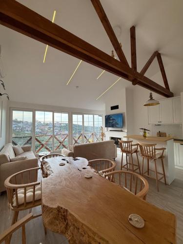 Doğayla İç içe Lüks Villa (Dogayla Ic ice Luks Villa) in Narlıca