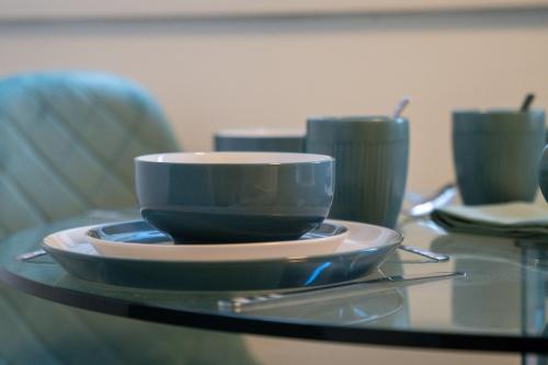 The Royal Stay at Queens Hill Sleeps 10 in Allt-yr-yn