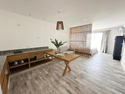 Aero Suites Salta in เอลไอบัล