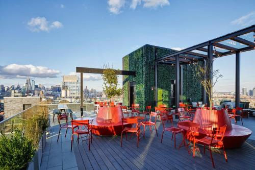 Pub/salong, citizenM New York Bowery in Lower East Side