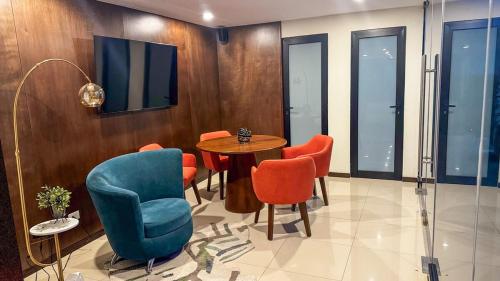 Kiintea Apartament in Zone 15