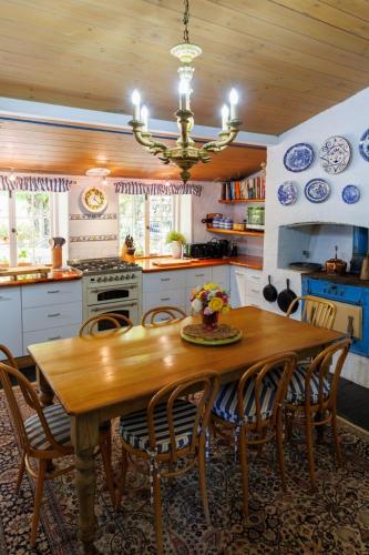 The Olives Heritage House in Yankalilla
