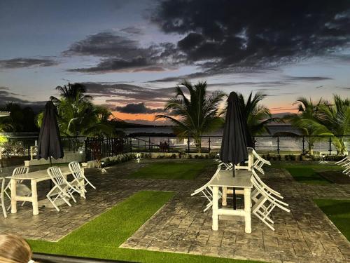 Afficher, Dream Diamond in Saint Ann's Bay