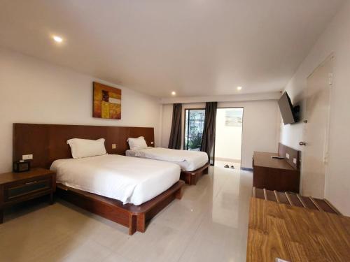 V Beach Resort Room Type - Superior Twin Room