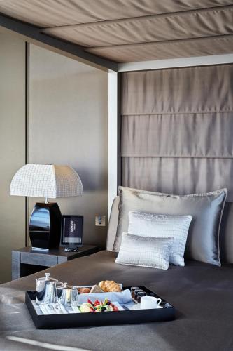 77349668 Armani Hotel Dubai, Burj Khalifa
