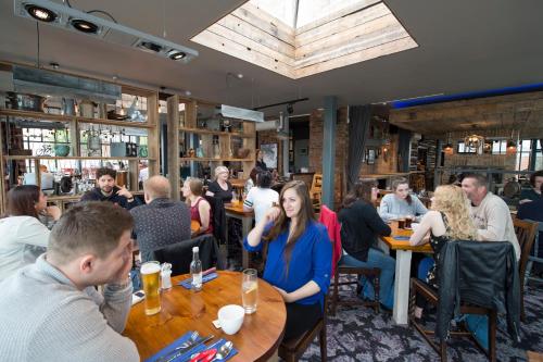 The Ship & Trades - image 13