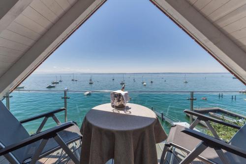 balkon/terras, Boutiquehotel zur Winzerstube - Adults Only in Hagnau